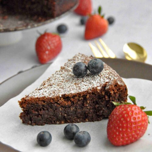 Torta Caprese - flourless Chocolate Cake | Crazy Kitchen