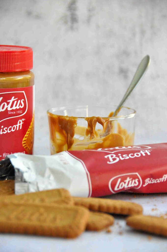 Biscoff spread and biscuits for Biscoff Cheesecake Bars