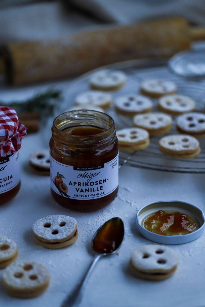 Linzer Cookies jam in glass