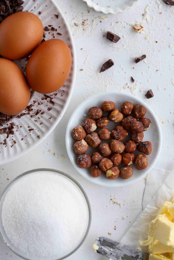 Hazelnuts for Tiroler Cake